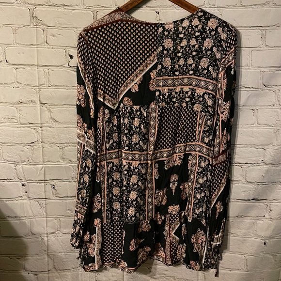 Maurices Tops Maurices Gauze Like Multicolor Floral Baroque Print